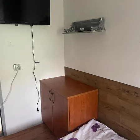 Tififi Jak Na Wloskiej Prowincji Pobierowo Exterior photo