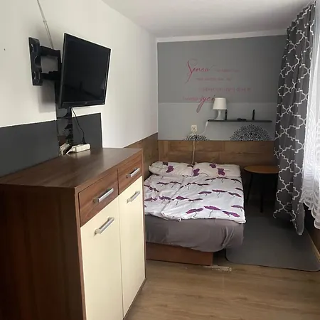 Tififi Jak Na Wloskiej Prowincji Pobierowo Exterior photo