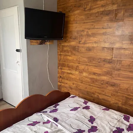 Tififi Jak Na Wloskiej Prowincji Pobierowo Exterior photo