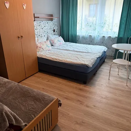 Tififi Jak Na Wloskiej Prowincji Pobierowo Exterior photo