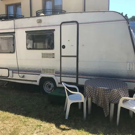 Tififi Jak Na Wloskiej Prowincji Pobierowo Exterior photo