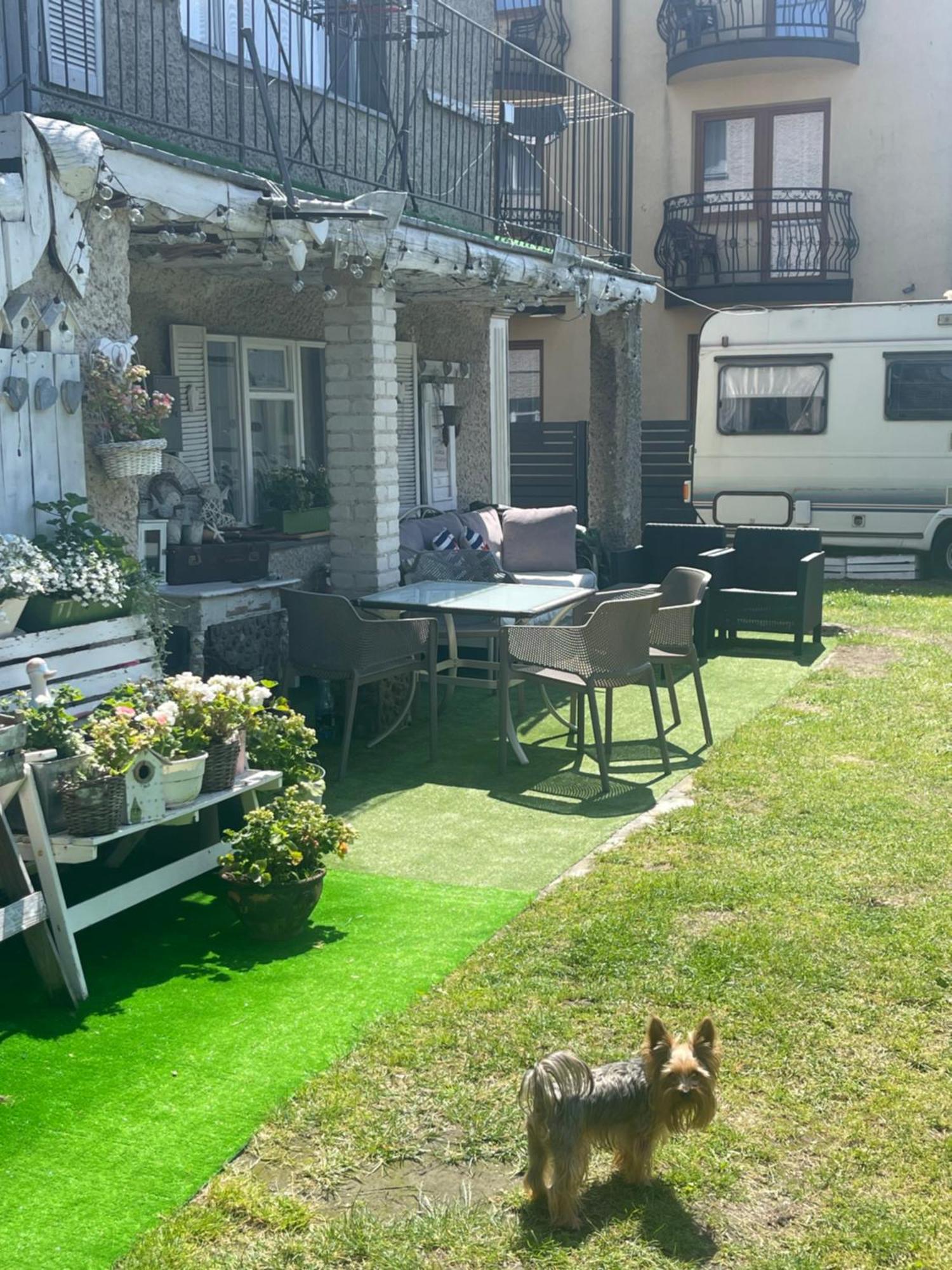 Tififi Jak Na Wloskiej Prowincji Homestay Pobierowo