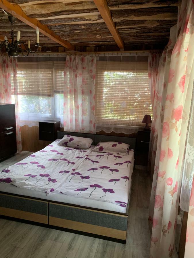 Tififi Jak Na Wloskiej Prowincji
